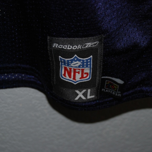 Reebok NFL Players Chargers #21 Tomlinson Jersey - Picture 5 of 8